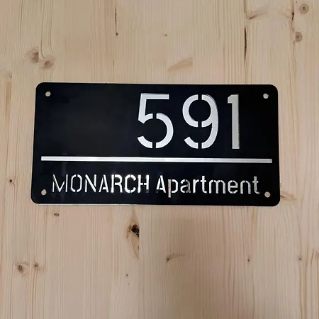 Monarch